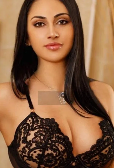 Arlena escort Leeds