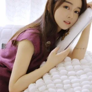 Yoyo escort Leeds